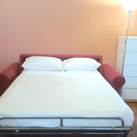 Monolocale In Centro A Verona Appartement Buitenkant foto