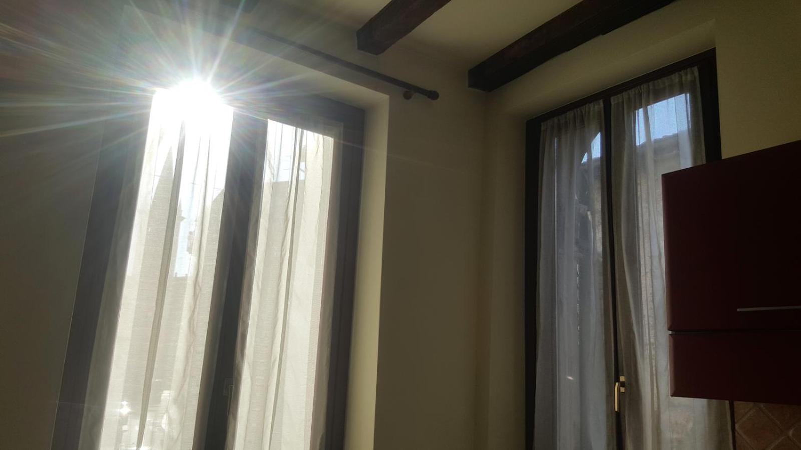 Monolocale In Centro A Verona Appartement Buitenkant foto
