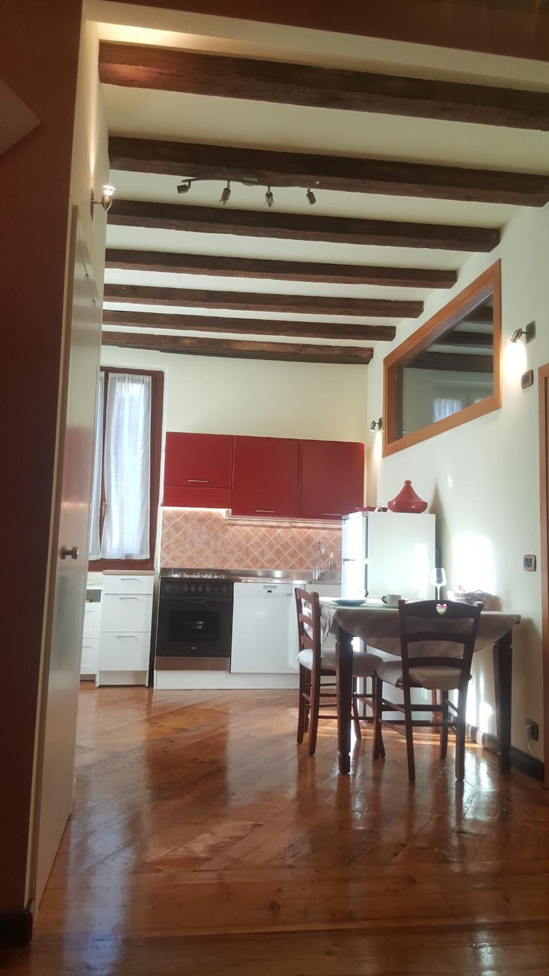 Monolocale In Centro A Verona Appartement Buitenkant foto
